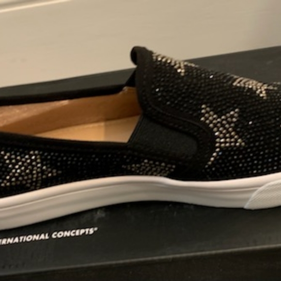INC INTERNATIONAL CONCEPTS Slip-Ons Stars BLK 7.5 - Picture 8 of 8